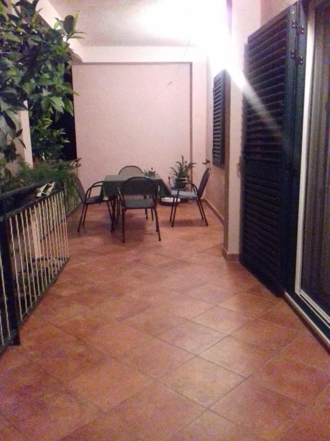 Ferienwohnung Jordan Kaštela Exterior foto