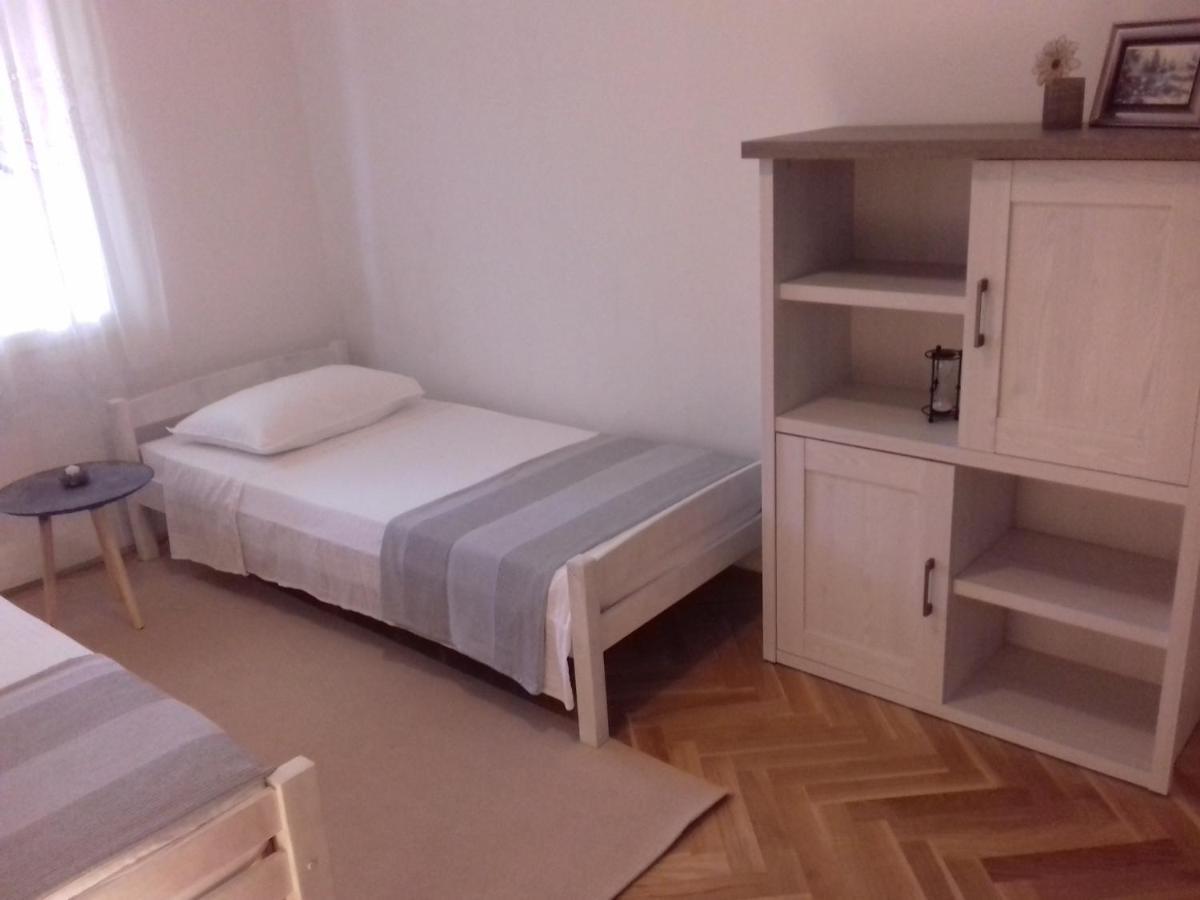 Ferienwohnung Jordan Kaštela Exterior foto