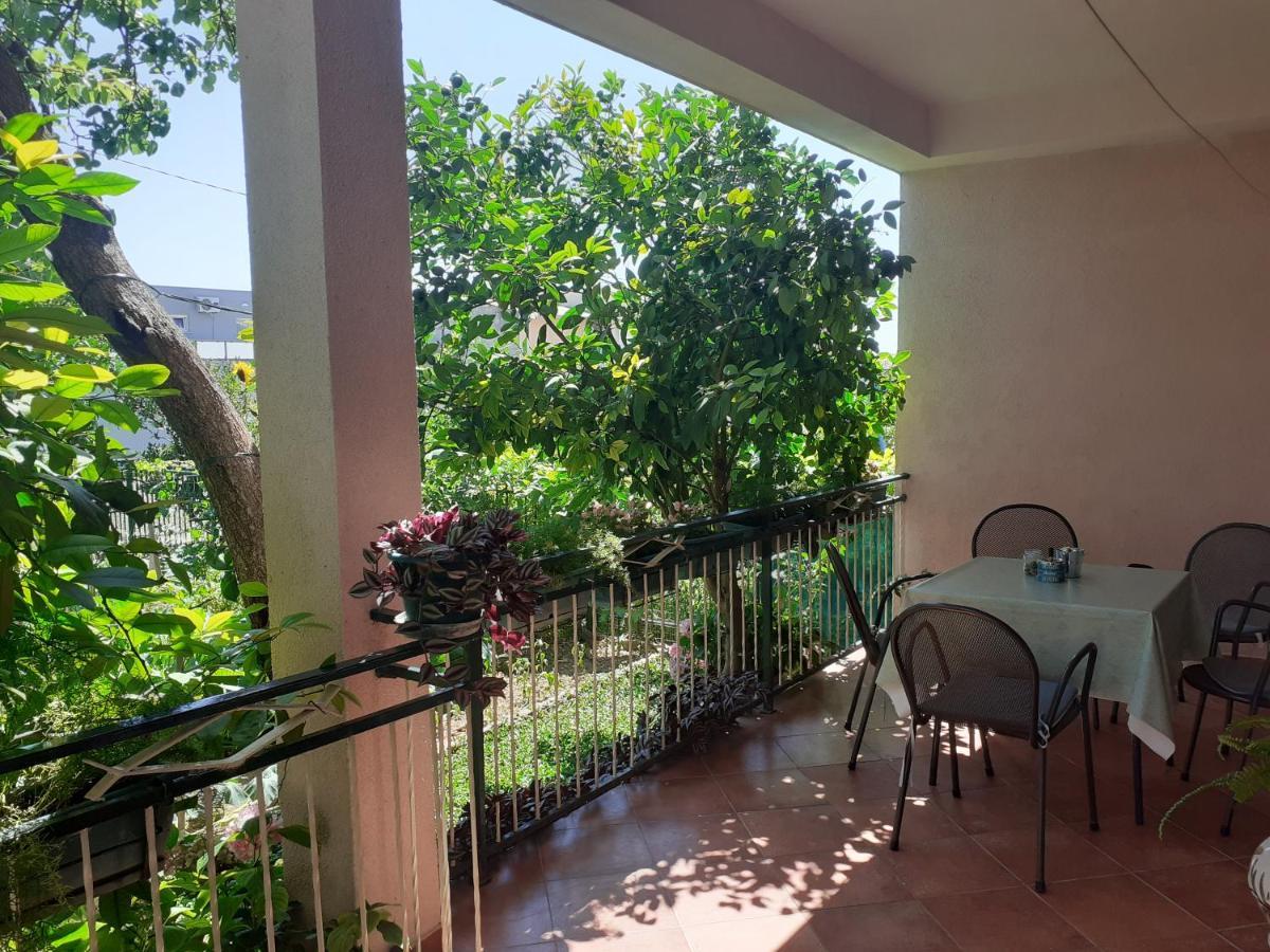 Ferienwohnung Jordan Kaštela Exterior foto